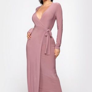 Fashion nova slinky wrap dress